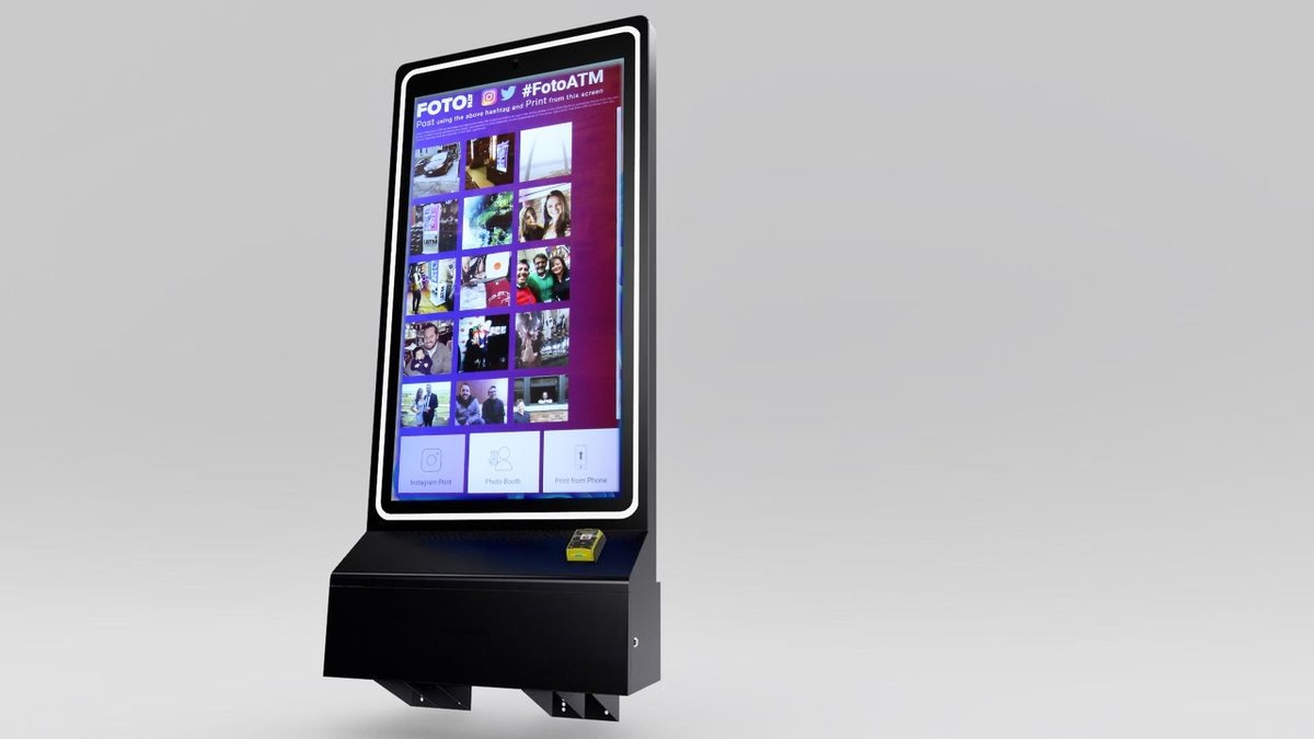 Facial Recognition vs. Traditional Photo Booths